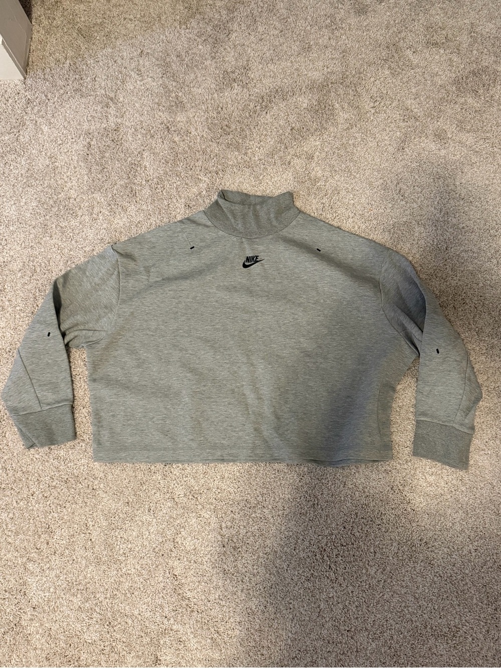 Nike Women’s Light Gray Mock Neck Crop Pullover